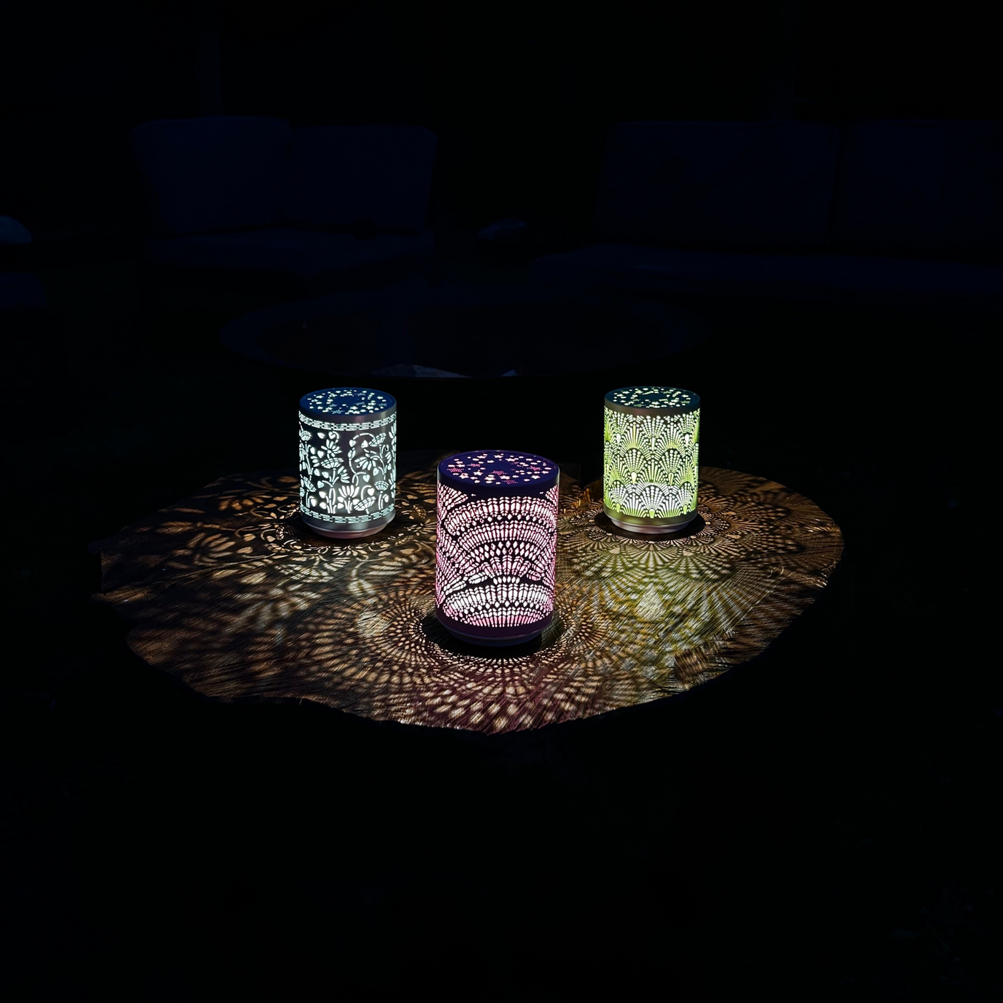 Shadow Cast Lantern Pink Flight