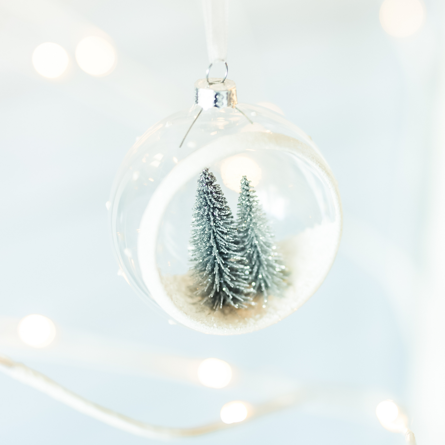Open Globe with Silver/Green Tree